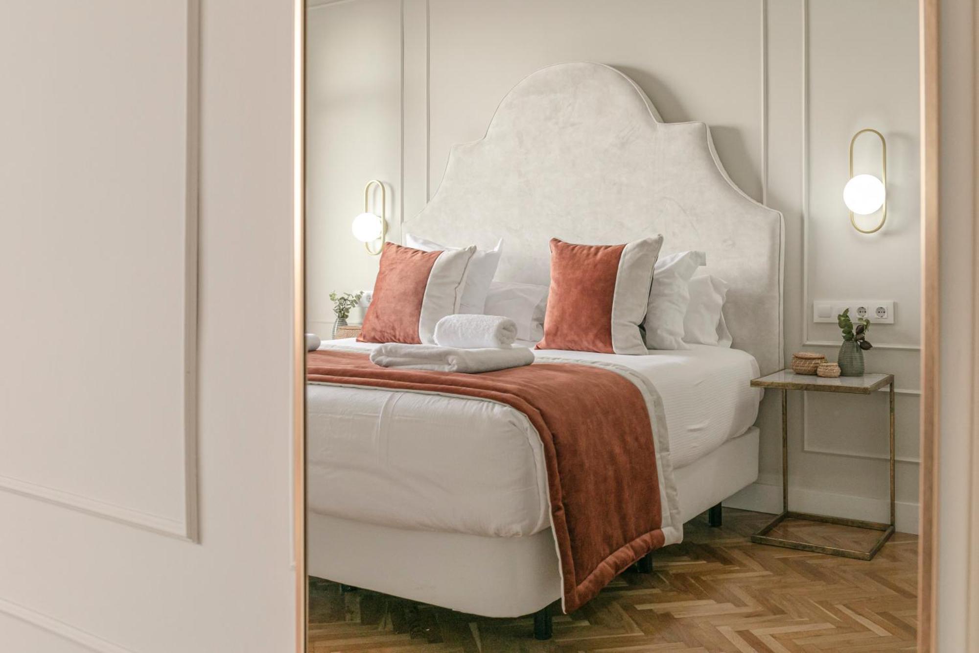 Isg Apartments The Most Exclusive Apartment In Sevillaparking Dış mekan fotoğraf