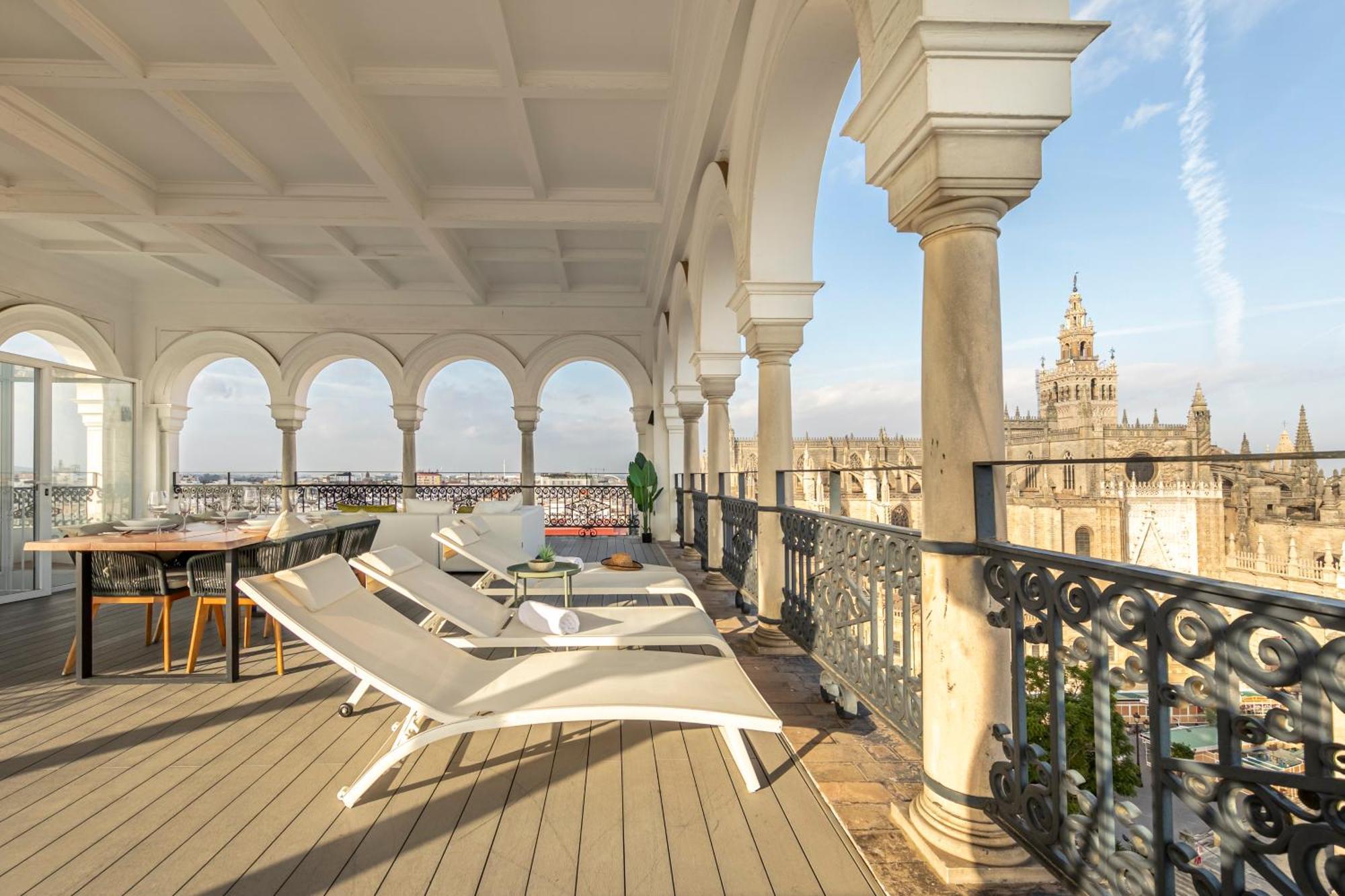 Isg Apartments The Most Exclusive Apartment In Sevillaparking Dış mekan fotoğraf